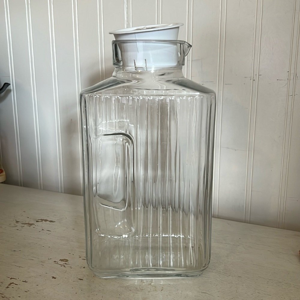 Vintage France Arc square ribbed glass pitcher with lid 2qt